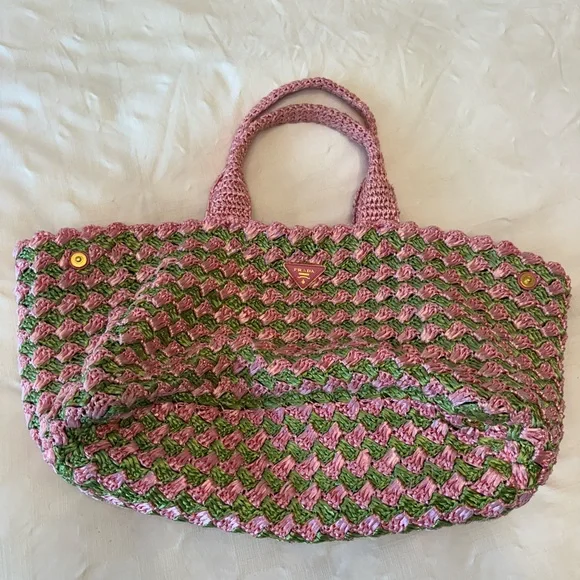 PRADA Pink & Green Woven Beach Bag - Picture 3 of 11
